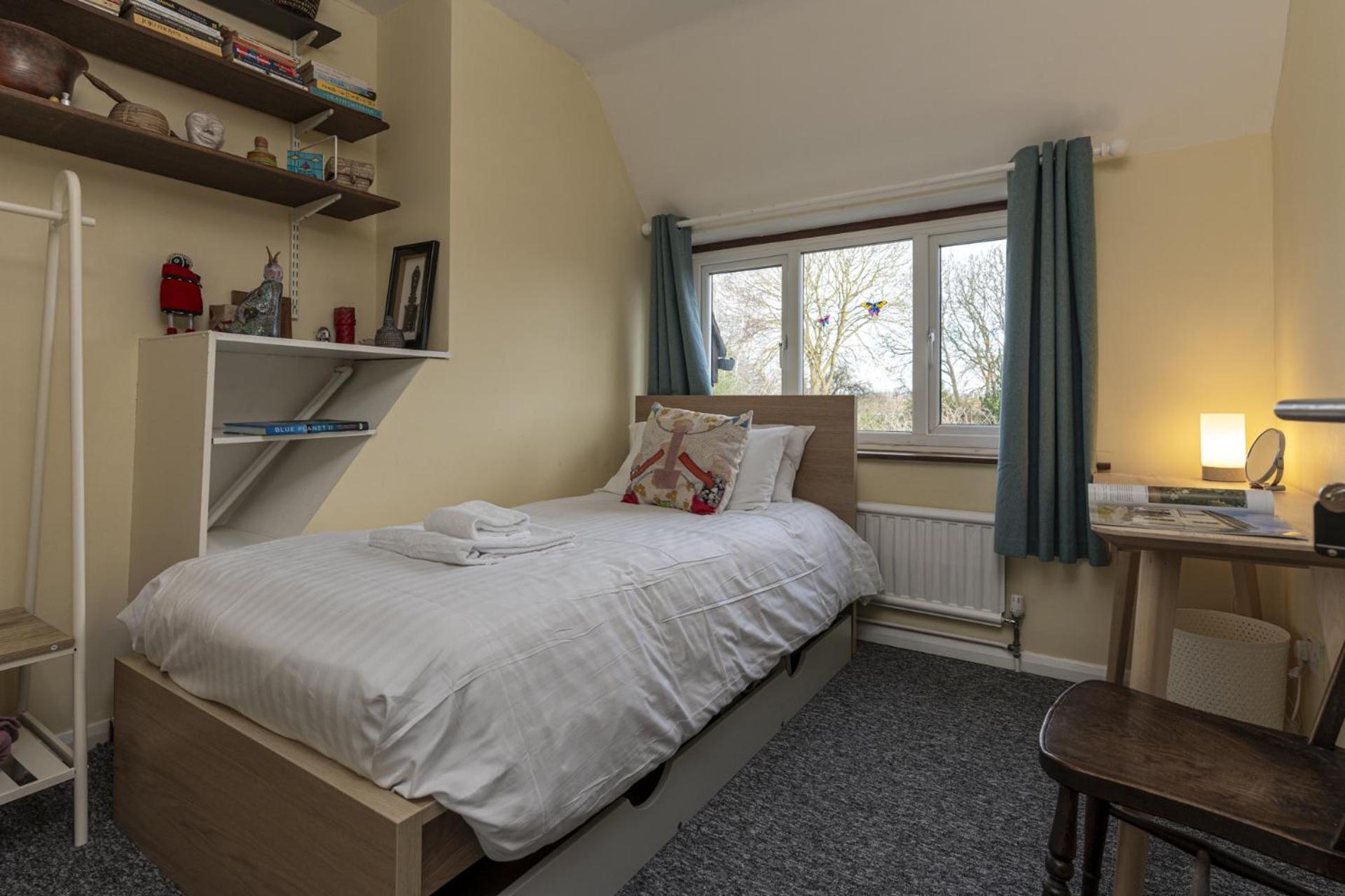 Sandford Meadow Guest House Kennington  外观 照片